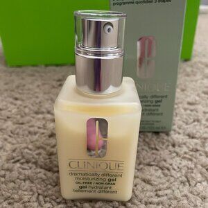 Clinique dramatically different moisturizing gel